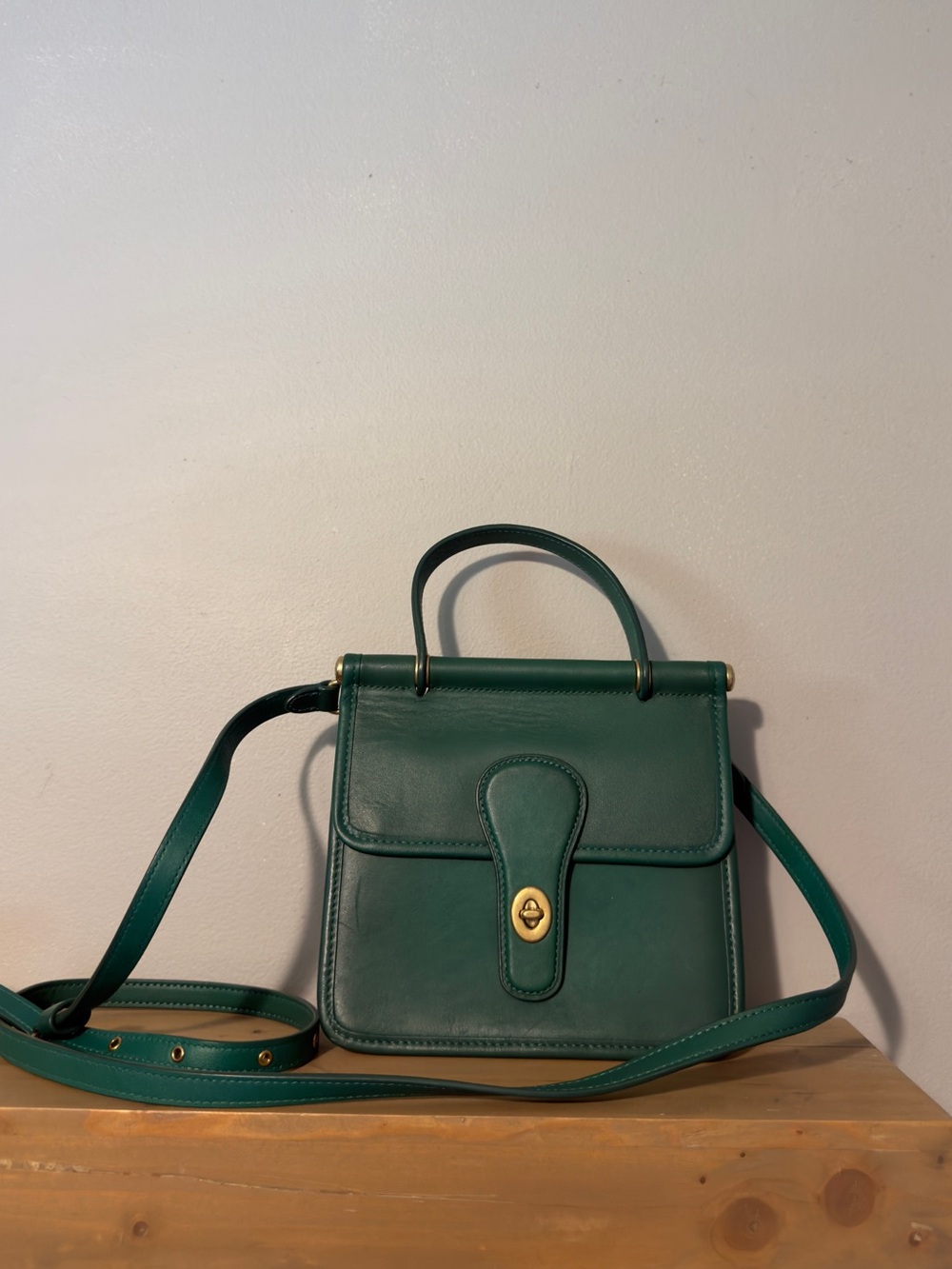 Coach Willis Top Handle 18 in Green, rare! - Picture 2 of 7